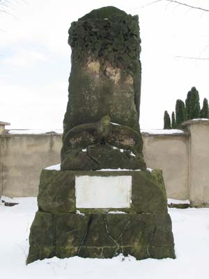 Markvartice – pomník obìtem 1. sv. války (077)